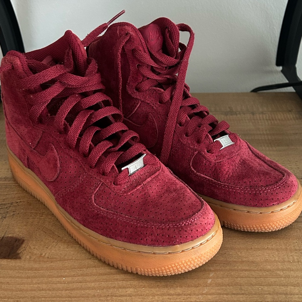 Nike Burgundy Sneakers
